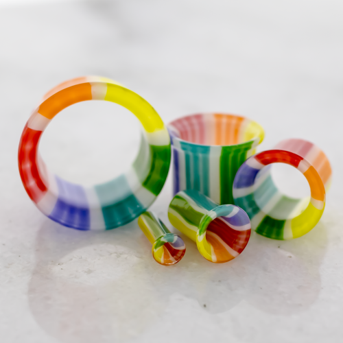 Rainbow Bright glass single flare tunnels with clear oring