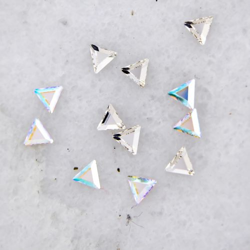 Tegans Tooth Gem Premium Crystal Triangle 3.3mm Crystal Clear