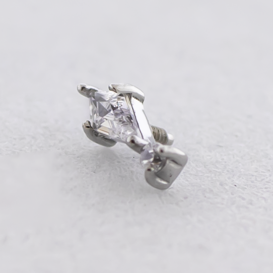 18g/16g Steel Internally Threaded Labret w/ Kite And Round Gem