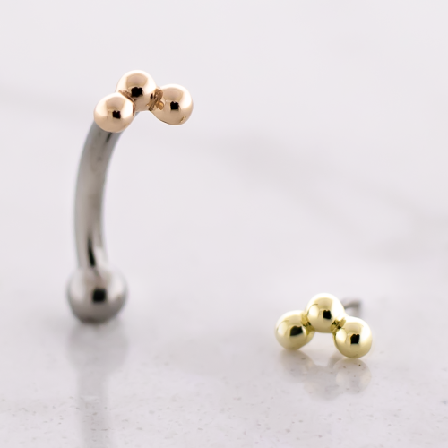 14G Titanium Threadless Curved Barbell With 14kt 3 Bead Cluster End & Fixed Ball End