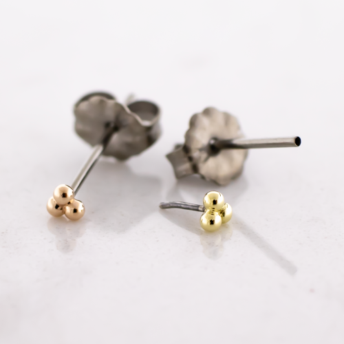 Titanium Threadless Earring Stud With 14kt Triple Bead Ends