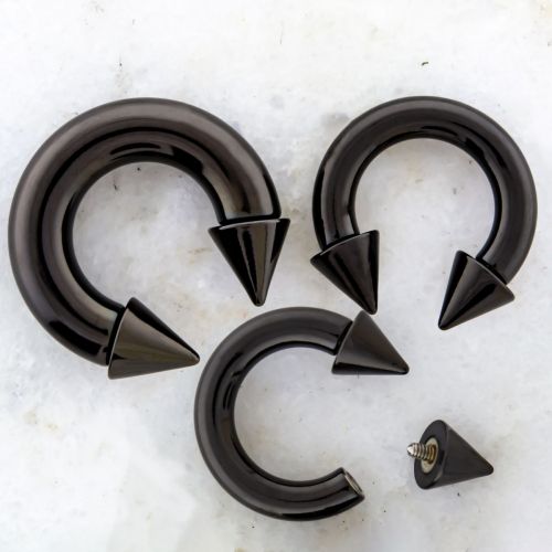 BLACK INTERNALLY THREADED HORSESHOES W/ CONES