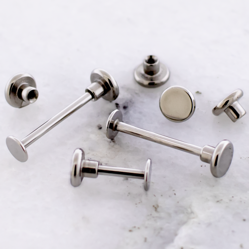 16G Externally Threaded Steel Labret w/ Disc