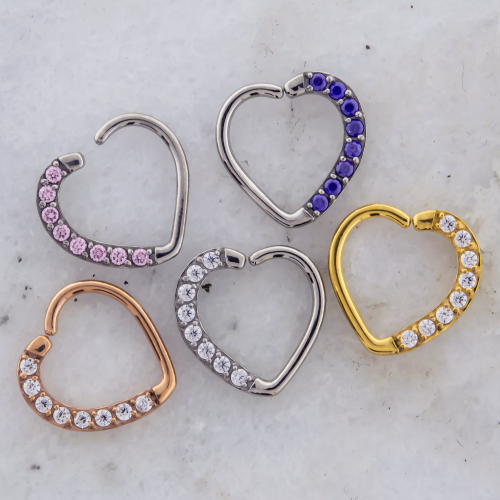 PAVE HEART SEAMLESS RINGS