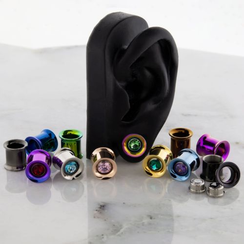 Pair 00G Steel Internally Threaded Tunnel W/ Gem in the Middle