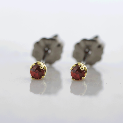 Titanium Earring Studs With 18kt Gold Songea Sapphire Ends